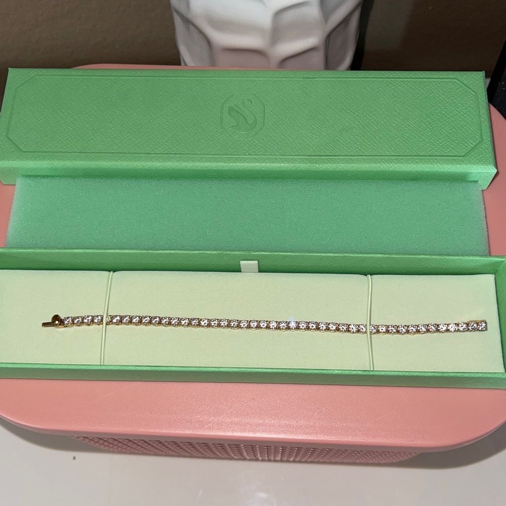 Swarovski Matrix tennis bracelet rose gold size large
